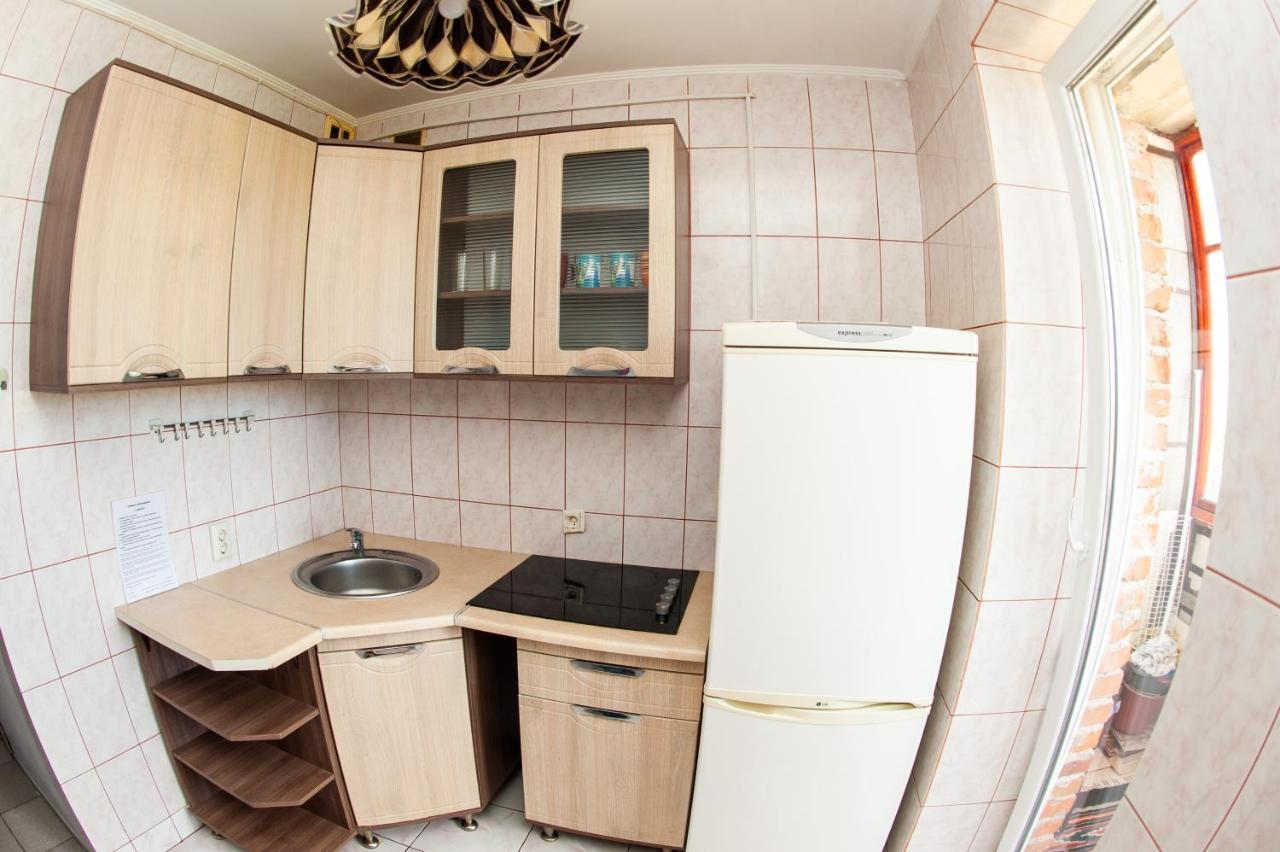 1-к подобово біля педуніверситету, до центру до 10 хв Apartment Ternopil